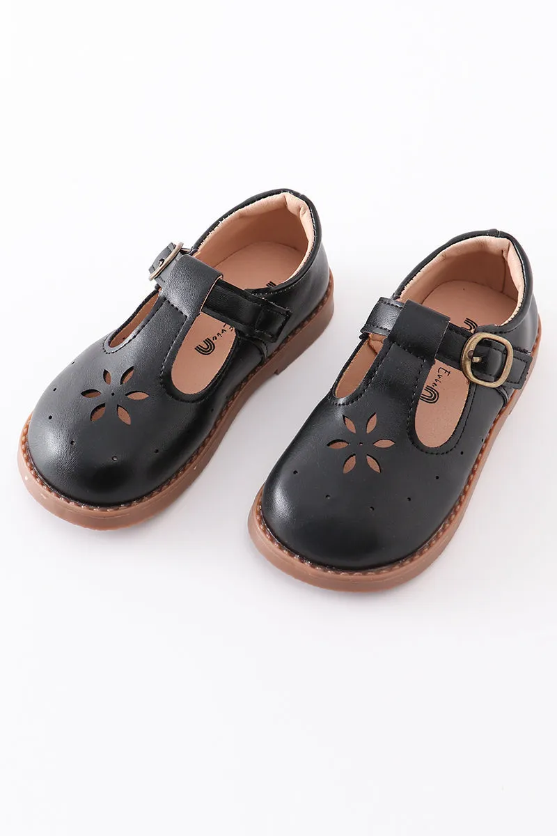 Black vintage appleseed mary jane shoes